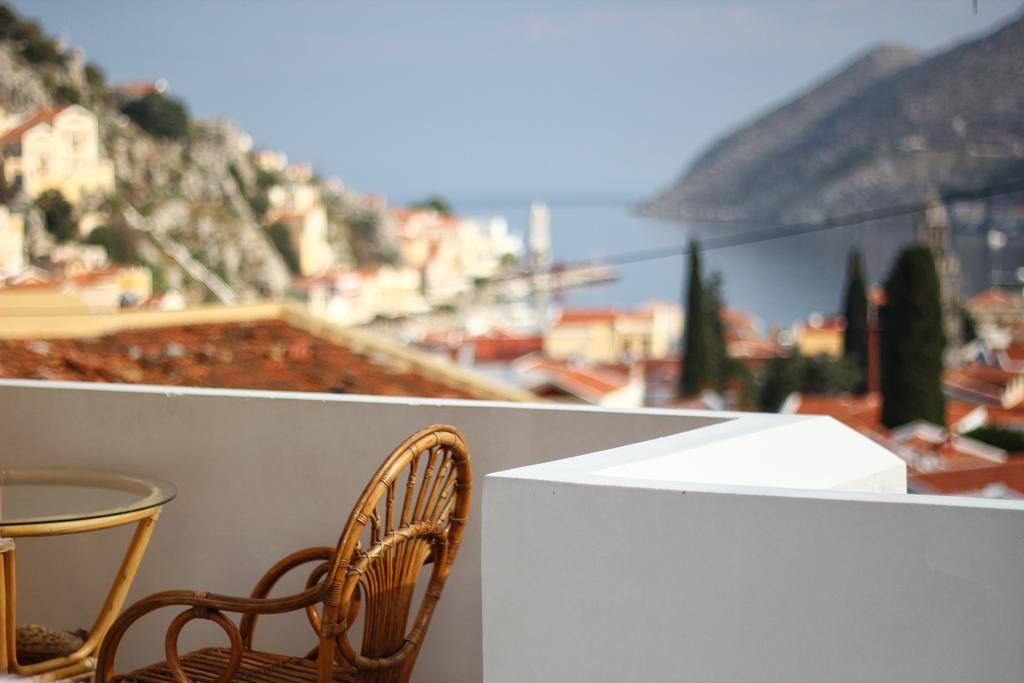 Eos Studios Symi Exterior foto