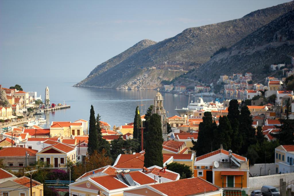 Eos Studios Symi Exterior foto